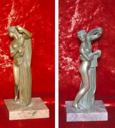Бронзовая скульптура "Обнаженная девушка".Россия,1990-е годы