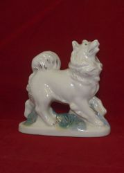 Статуэтка фарфор "Лайка". Гжельский фарфоровый завод